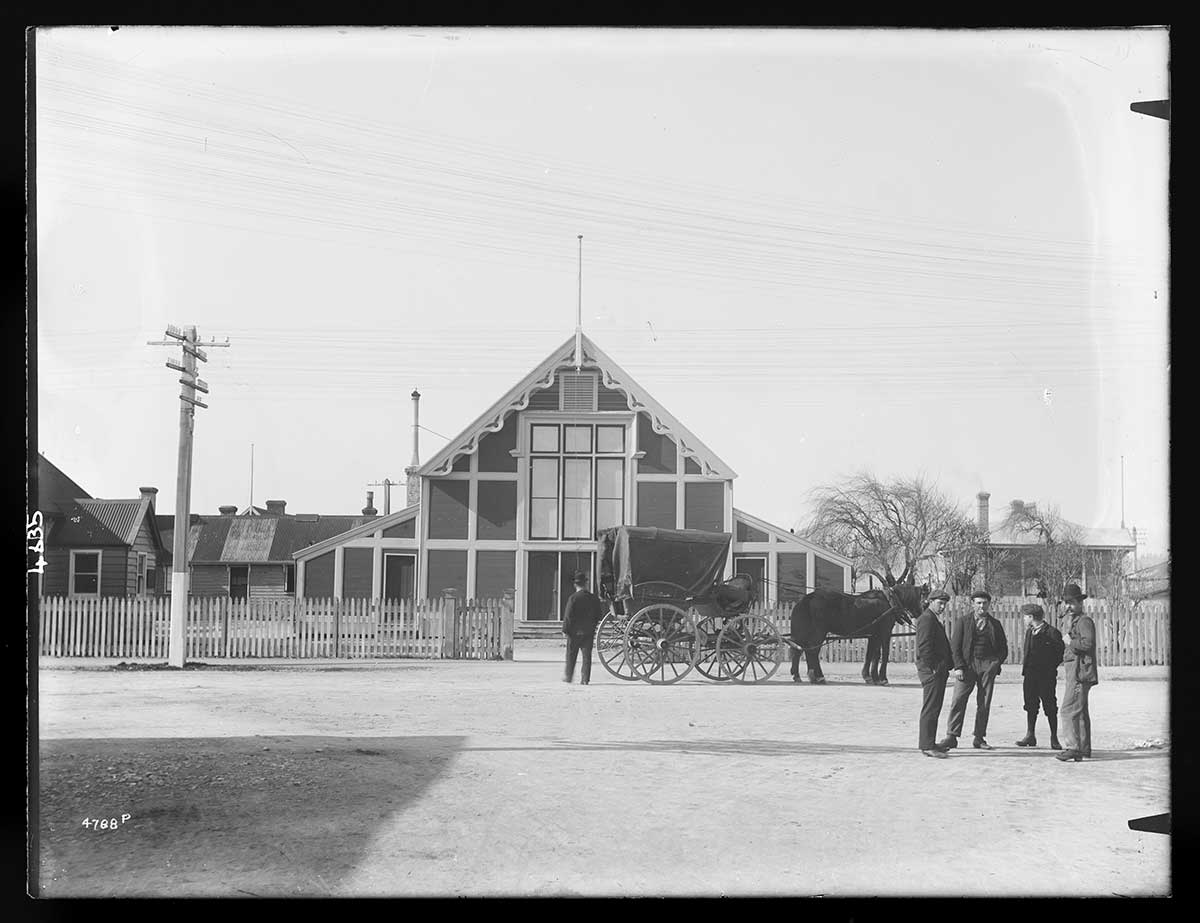 Courthouse MA I753764 TePapa Supreme Courthouse Hokitika 1904