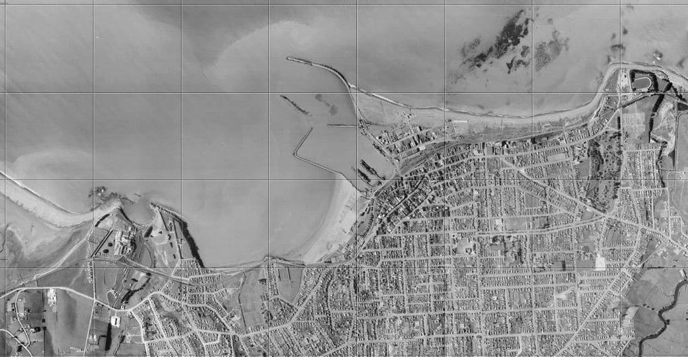 Combined Retrolens Historic Image by Geoff Cloake retrolens and licensed by LINZ CC BY 3 0