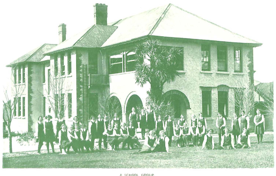 Timaru centennial of the Dominion of New Zealand 1940 Aoraki Heritage Collection 780 TGHS School Group