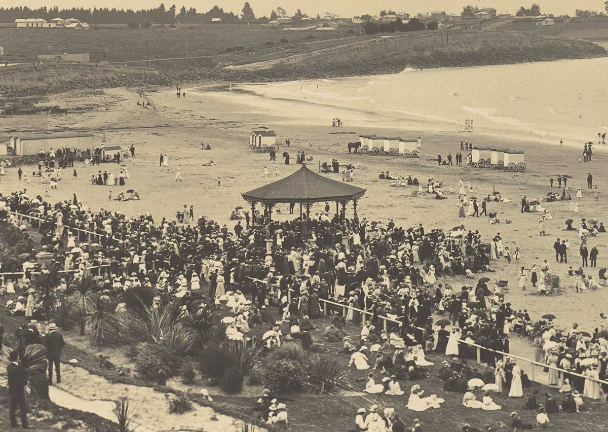 MA I811891 TePapa Caroline Bay Timaru seaside section